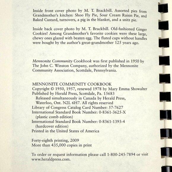 Mennonite Community Cookbook Mary Emma Showalter Herald Press 48th Printing - Picture 3 of 11